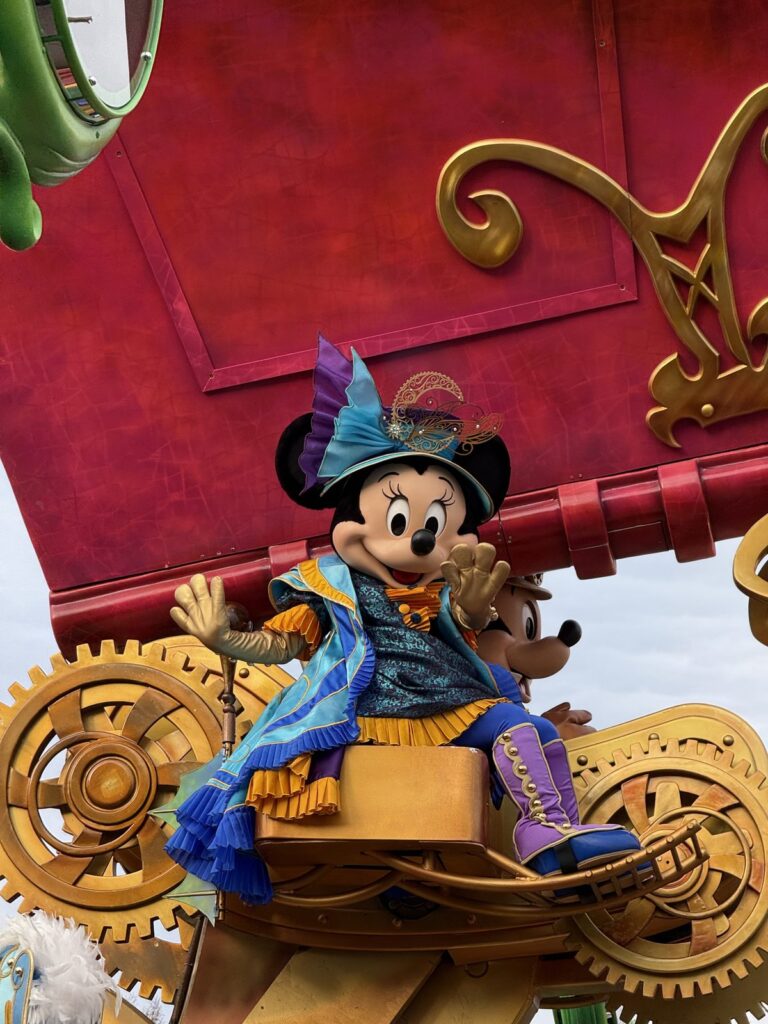 Meet Mickey Mouse — Parque Disneyland, Disneyland Paris